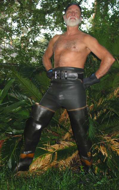 Lifting Belted Neoprene Pants