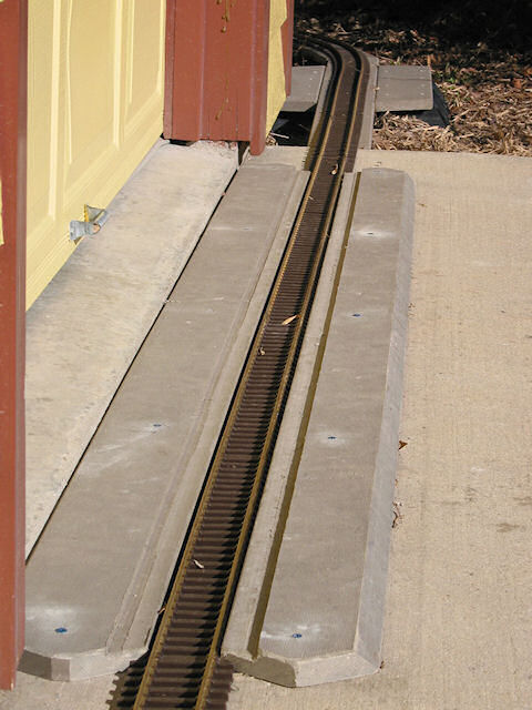 Last Garage Grade Crossing Set!